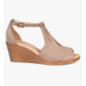 Brinley Co Women's Kedzie Wedge Sandal size 11